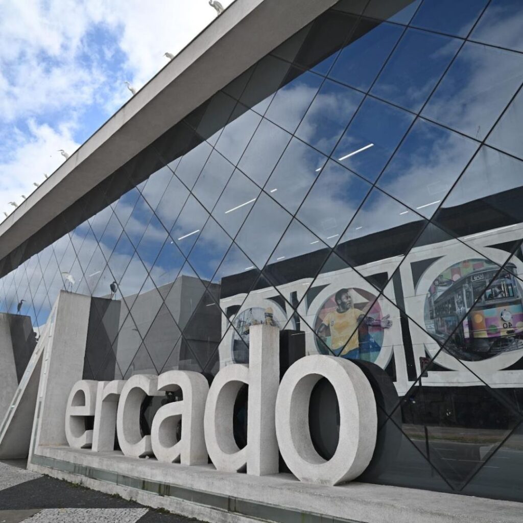 Mercado municipal de peixes Santos -São paulo